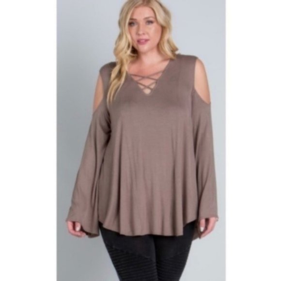 XXX - Picture 4 of 5